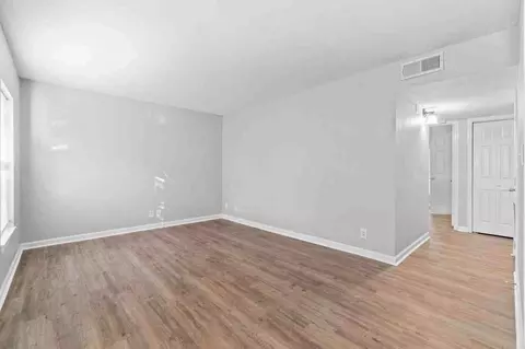 331 Randell Dr, Clarksville, TN 37042