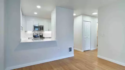 938 110th Ave NE, Bellevue, WA 98004 photo 46