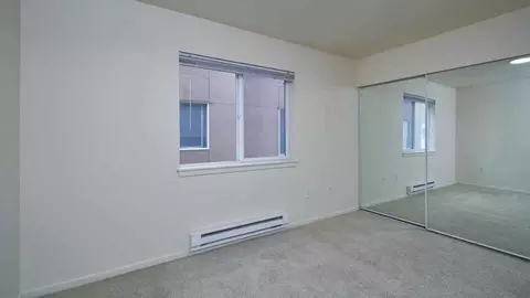 938 110th Ave NE, Bellevue, WA 98004 photo 39