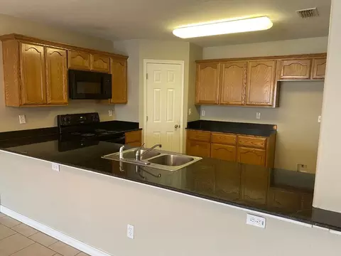 13665 Teague Ln, Corpus Christi, TX 78410