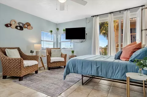 E Shore Dr, Clearwater, FL 33767