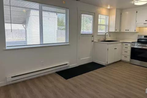 1206 Ash Ave, Marysville, WA 98270