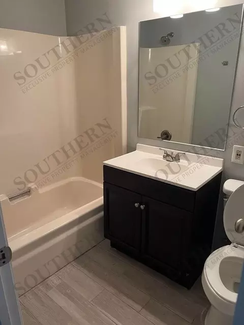 161 Old Lovers Ln, Bowling Green, KY 42103