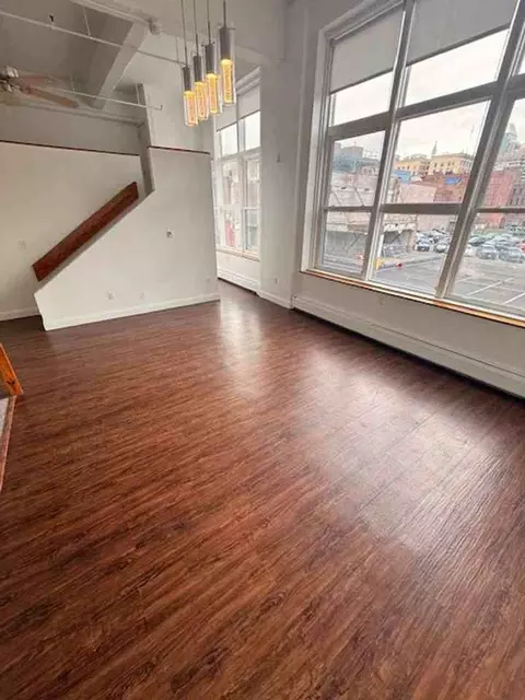 11 Park St, Springfield, MA 01103 photo 6