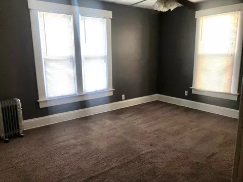 89 E Woodruff Ave, Columbus, OH 43201
