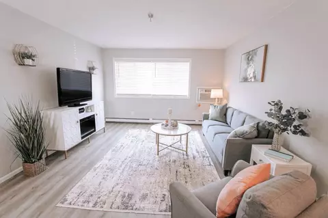 2807 Lincoln Way, Sioux City, IA 51106