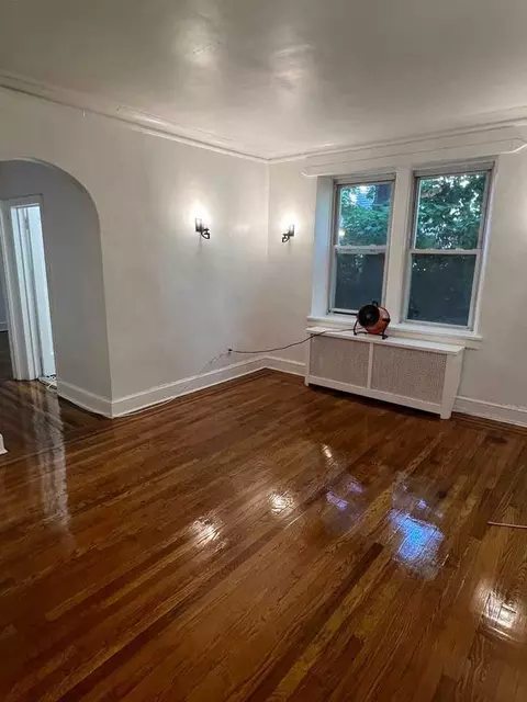 120 Rutgers St, Belleville, NJ 07109