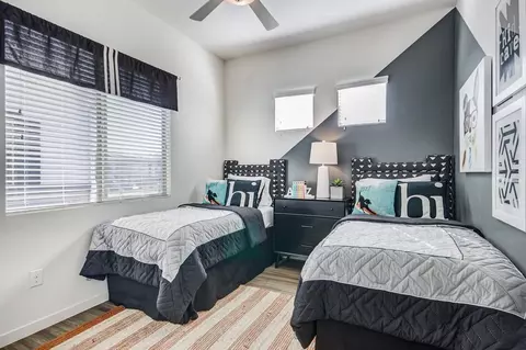 9950 W Indian School Rd, Phoenix, AZ 85037 photo 9