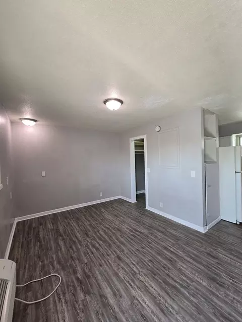 1916 S Broadway Ave, Wichita, KS 67211