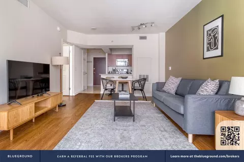 1425 P St NW, Washington, DC 20005 photo 4