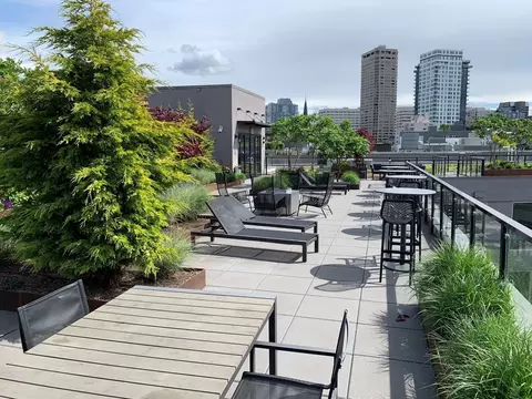 715 E Pine St, Seattle, WA 98122 photo 24