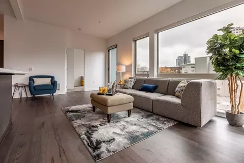 715 E Pine St, Seattle, WA 98122 photo 37
