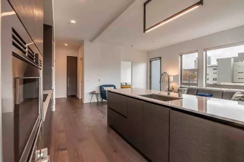 715 E Pine St, Seattle, WA 98122 photo 43
