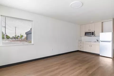 1060 NE Cleveland Ave, Gresham, OR 97030 photo 74