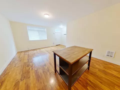 1857 Pearl St, Eugene, OR 97401 photo 2