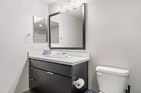 Undisclosed, Glendale, AZ 85305 photo 35