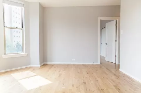3264 N Clark St, Chicago, IL 60657 photo 10