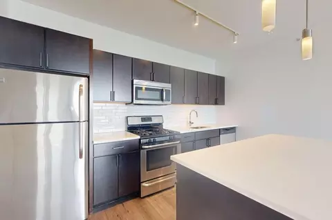 5105 S Harper Ave, Chicago, IL 60615