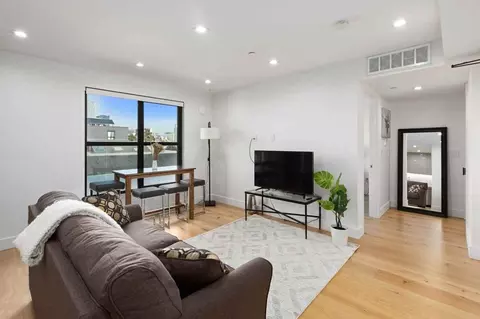 149 San Francisco New Montgomery St, San Francisco, CA 94105