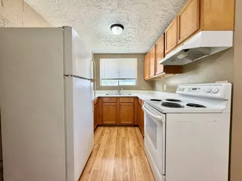 805 S Cheyenne St, Salt Lake City, UT 84104