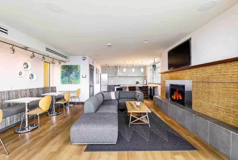 2641 42nd Ave SW, Seattle, WA 98116 photo 3