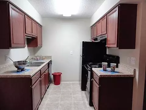 2527 W Oak Ridge Rd, Orlando, FL 32809 photo 19
