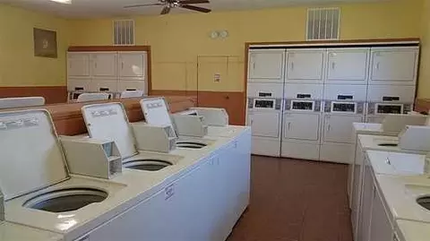 2527 W Oak Ridge Rd, Orlando, FL 32809 photo 13