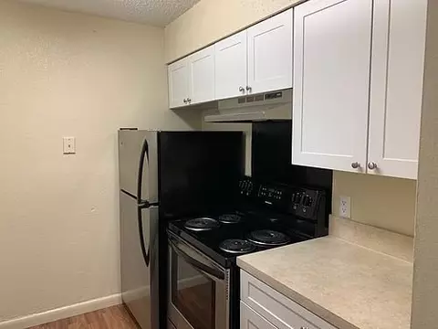 2527 W Oak Ridge Rd, Orlando, FL 32809 photo 12