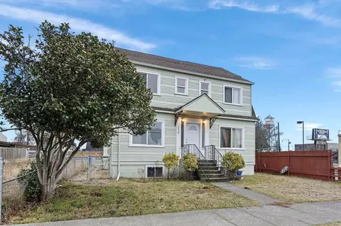 1518 7th St, Marysville, WA 98270