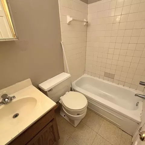 5712 Edson St, Haslett, MI 48840 photo 10