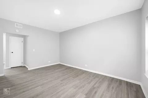 5015 S Champlain Ave, Chicago, IL 60615 photo 11