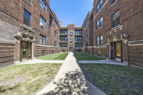 5015 S Champlain Ave, Chicago, IL 60615 photo 14