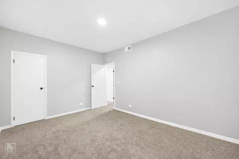 5015 S Champlain Ave, Chicago, IL 60615 photo 26