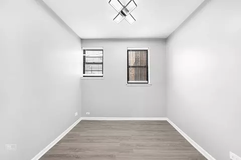 5015 S Champlain Ave, Chicago, IL 60615 photo 24