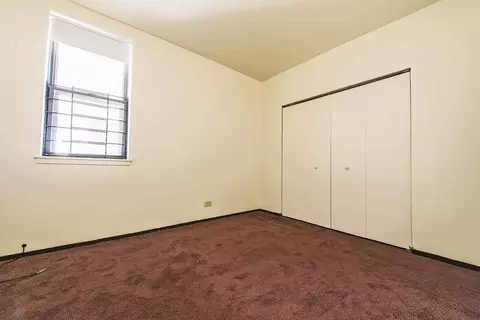 5015 S Champlain Ave, Chicago, IL 60615 photo 30