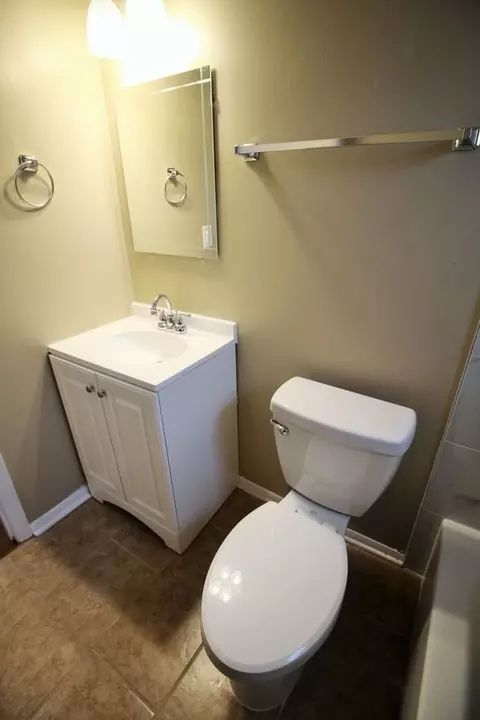 3126 Hackberry St, Cincinnati, OH 45207 photo 7