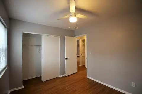 3126 Hackberry St, Cincinnati, OH 45207 photo 9