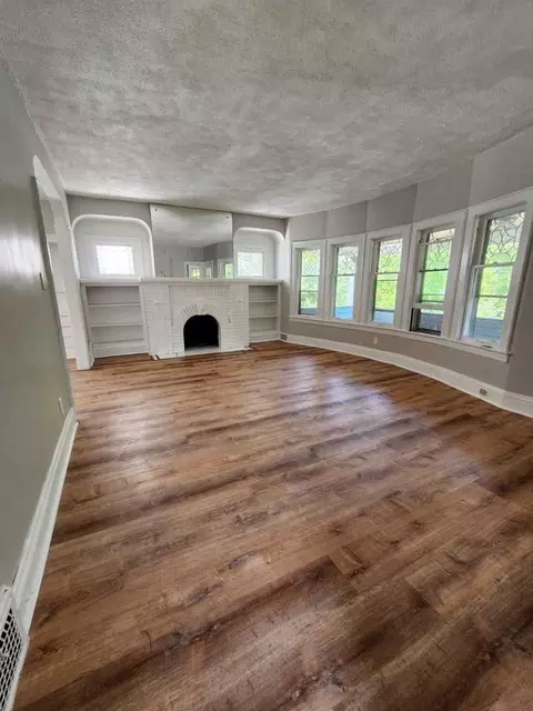 3634 Hildana Rd, Shaker Heights, OH 44120