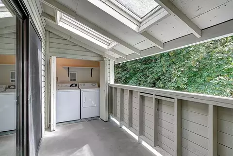3205 115th Ave NE, Bellevue, WA 98004 photo 18