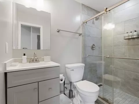 1425 P St NW, Washington, DC 20005 photo 11