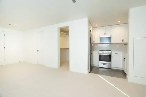 2989 NW Wilson St, Portland, OR 97210