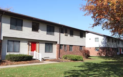 205 N Scott Rd, Saint Johns, MI 48879 photo 4