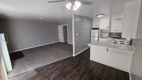 2228 Royale Rd, Sacramento, CA 95815