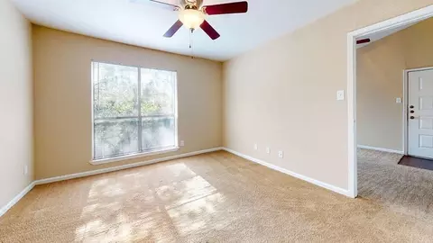 1044 Camino La Costa, Austin, TX 78752 photo 6