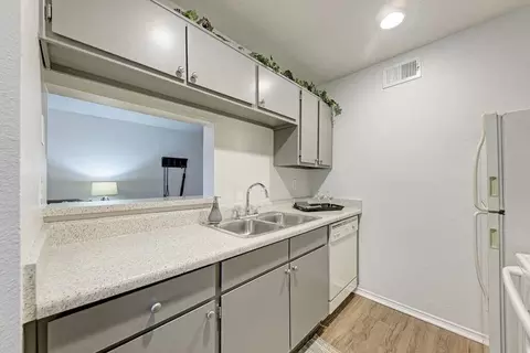 1044 Camino La Costa, Austin, TX 78752 photo 22