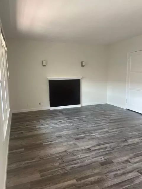 2459 Cedar Ave, Long Beach, CA 90806