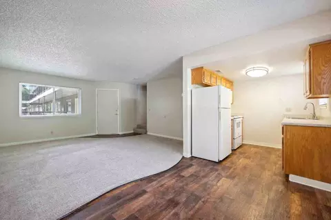 217 B St, Davis, CA 95616