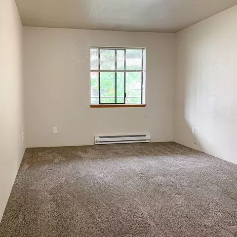 1314 Spring St, Seattle, WA 98104