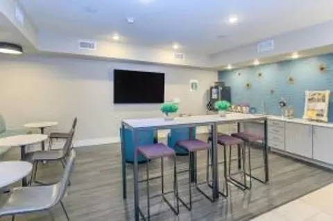 614 Central Pkwy, New Braunfels, TX 78130 photo 9