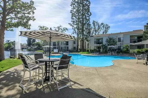 8200 Kroll Way, Bakersfield, CA 93311 photo 23